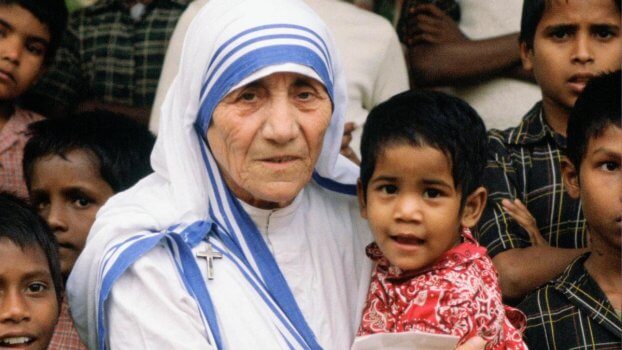 Mother teresa Most Braver and Helpful Women’s In India International Women’s Day